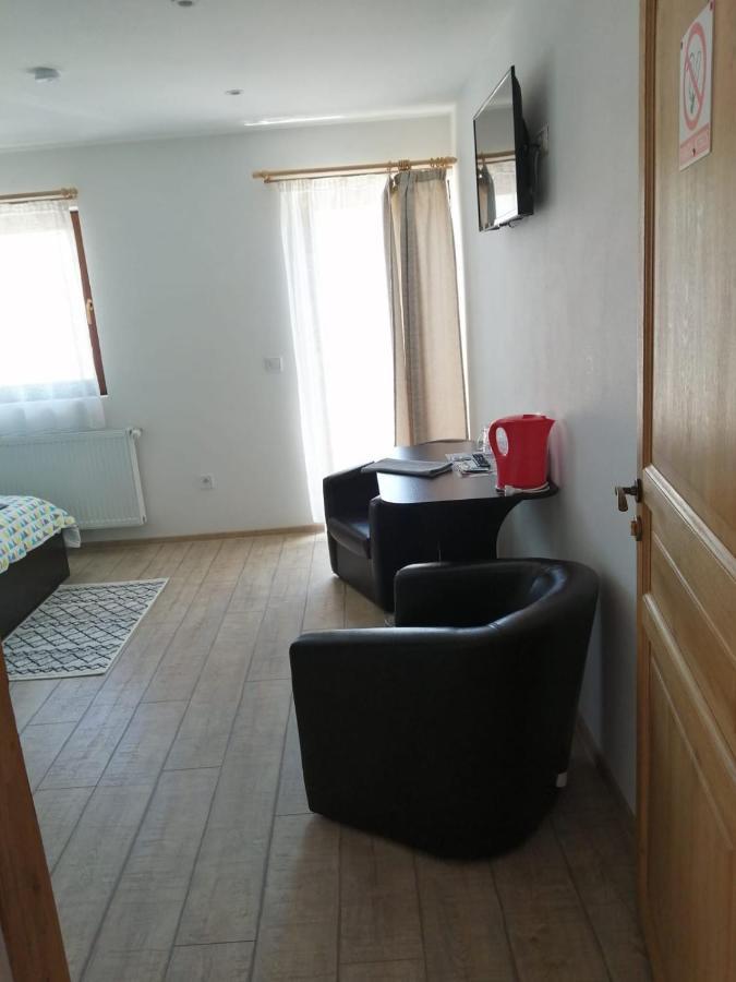 Cazare Regim Hotelier Zărneşti 외부 사진